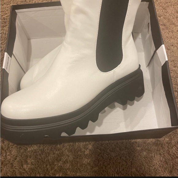 Cute boots, new, never worn. Size 11 but they’re cut small like 10, 10 1/2. - Picture 2 of 4